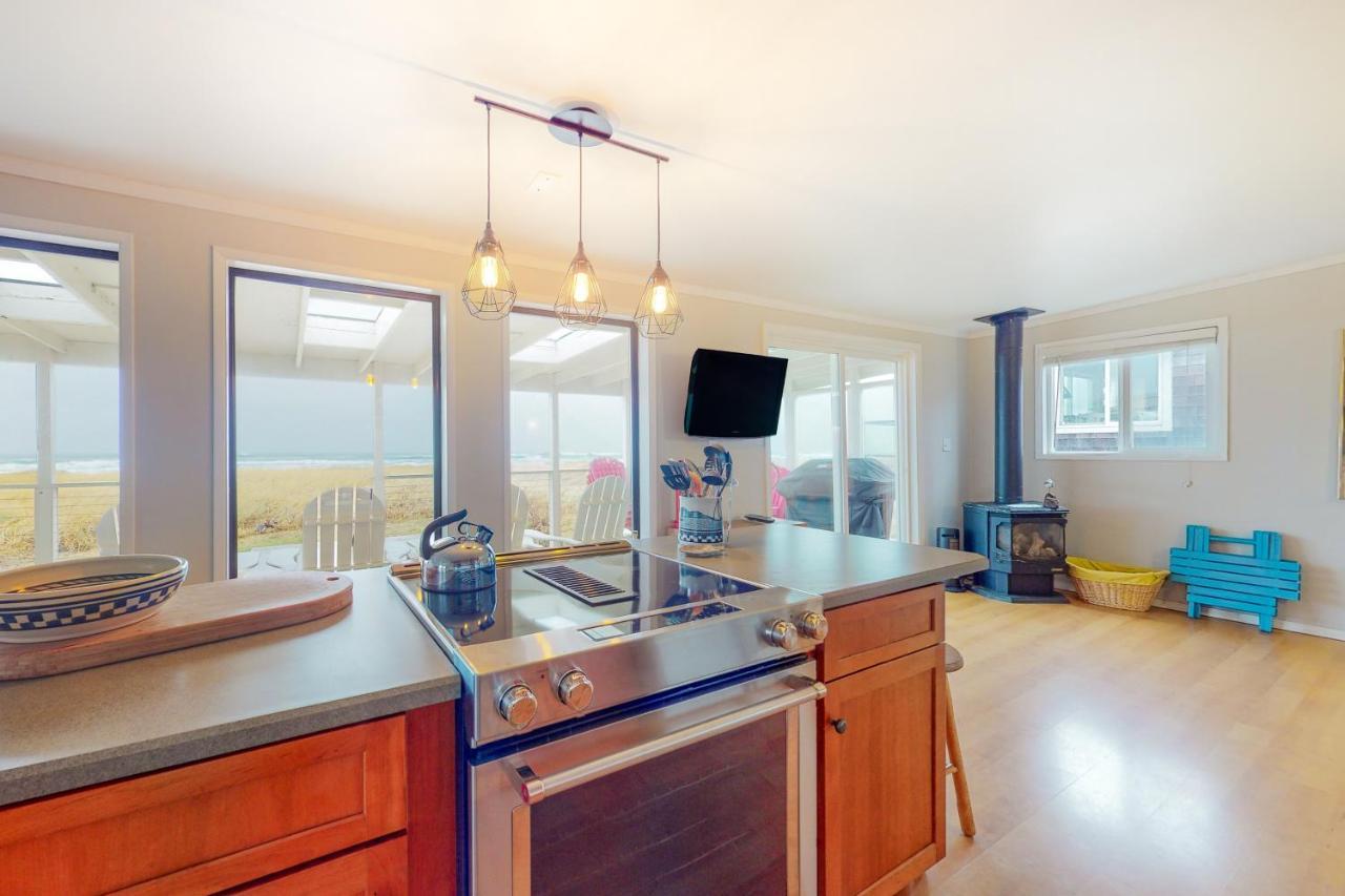 Shore Fun Rockaway Beach Exterior foto